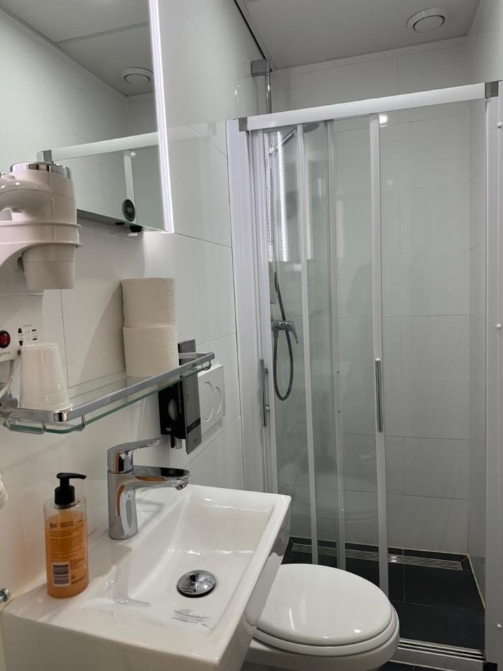 Triple Room,1583649410:JPEG