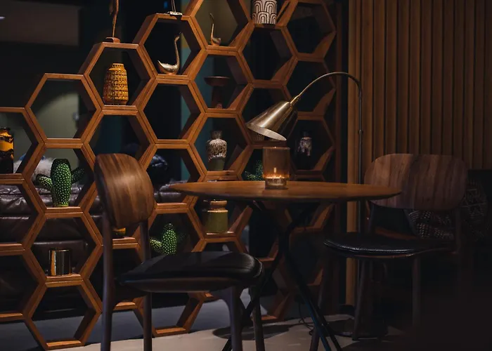 Strandhotel: Hotel V Fizeaustraat